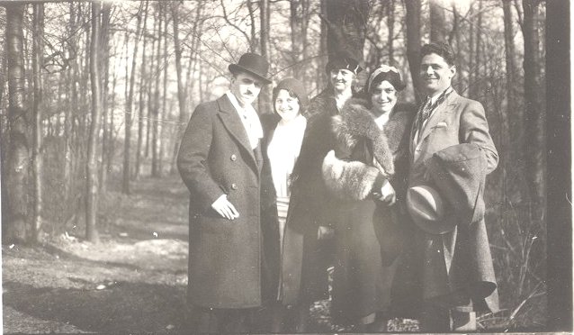 erwin and clara with family1