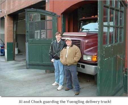 09_chuck-al_by_truck.jpg
